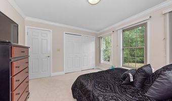 2086 Valleyview Dr, Ann Arbor, MI 48105