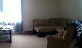 122 Market St, Warren, RI 02885