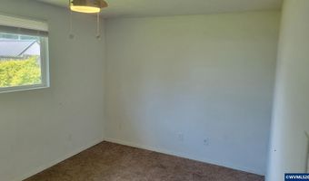 945 N 4th St, Aumsville, OR 97325