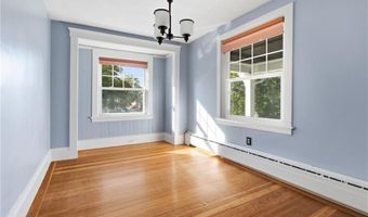 36 Harris Ave, Johnston, RI 02919