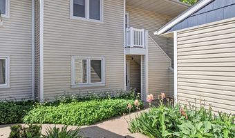 406 Faulkner Ct, Ames, IA 50014