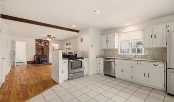 38 Harrison Ave 1, Newport, RI 02840
