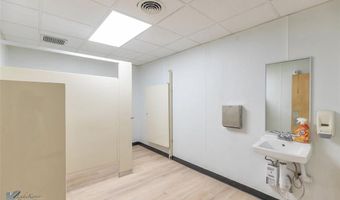 317 N Willis St Office 1-8, Abilene, TX 79603