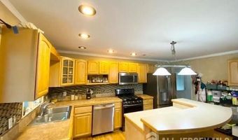 506 Jansen Ave, Avenel, NJ 07001