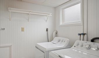 3069 HANSON St, Cheyenne, WY 82001