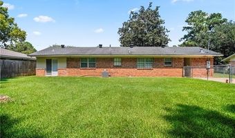 1710 PLANTATION Dr, Alexandria, LA 71301