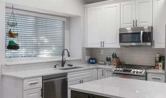 1927 N 450 W, Centerville, UT 84014