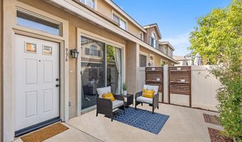 936 S Boulder Pl, Anaheim, CA 92808