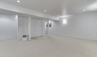 944 Angus Ln, Indianapolis, IN 46217