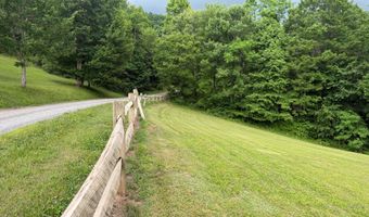 2298 Mountain Vw, Alderson, WV 24910