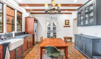 26 Sheridan Rd, Asheville, NC 28803