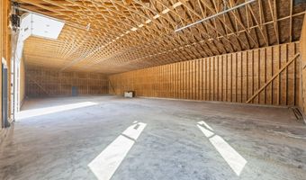 823 Washington St N, Auburn, ME 04210