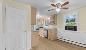 109 W Shore Dr, Coventry, RI 02816