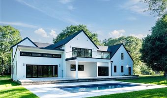 19 Castle Rd, Narragansett, RI 02882