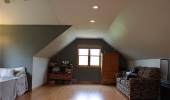 121 Alma St S, Almena, WI 54805