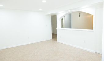 95 Elwyn St, Cranston, RI 02920