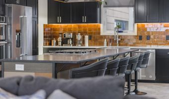 256 Snake River Dr, American Falls, ID 83211