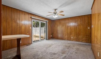 605 7th St, Barling, AR 72923