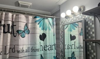 295 N Bishop Bld 92 Ave 13, Bridgeport, CT 06610