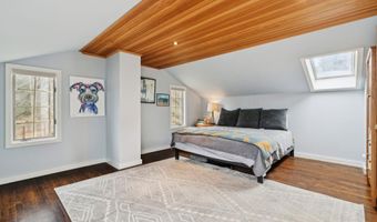 441 Rhoades Hill Rd, Barnard, VT 05031