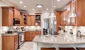 6052 Pine Bluff Dr, Avon, IN 46123