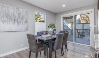 4955 N Bitterbrush Dr, Boise, ID 83703