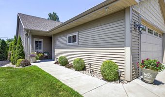 1608 STANTON Cir, Appleton, WI 54915