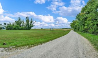 662 E 1452 Rd, Baldwin City, KS 66006