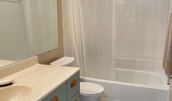 7- A FRIENDSWOOD Ct 7A, Baltimore, MD 21209