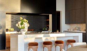 92 Sun Glow Ln, Las Vegas, NV 89135