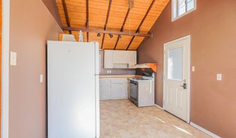 909 Catalina Ln, Alamogordo, NM 88310