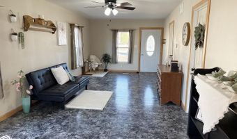 901 Maple St, Atlantic, IA 50022