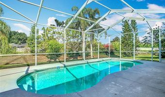 123 EVERGREEN Dr, Auburndale, FL 33823