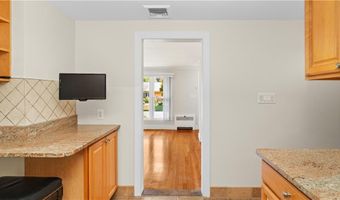 67 Vancouver Ave, Warwick, RI 02886