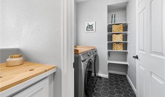 11359 Belmont Lake Dr 101, Las Vegas, NV 89135