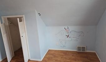 729 Brisbin St, Anoka, MN 55303