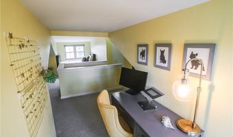 1811 Wharton St, Airville, PA 15203