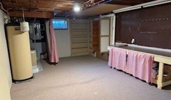 27 Lincoln Cir W 27, Andover, MA 01810