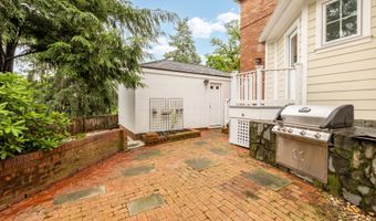 811 26TH Pl S, Arlington, VA 22202