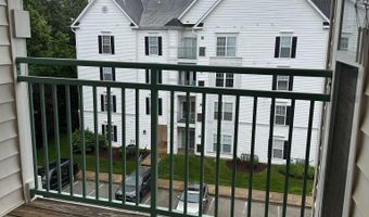 15612 EVERGLADE Ln 401, Bowie, MD 20716