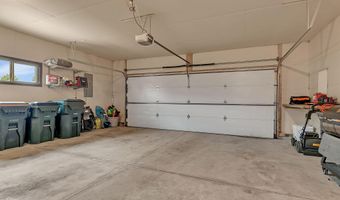 105 Estate Dr, Avon, MN 56310