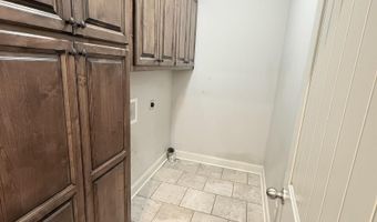 626 Berry Hill Ln, Arab, AL 35016