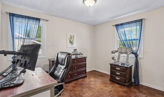 523 Maplewood Dr, Antioch, IL 60002
