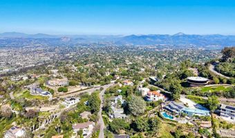 9945 Alto Dr, La Mesa, CA 91941