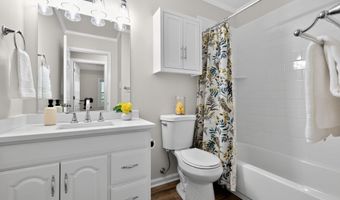 4027 CHELMONT Ln, Bowie, MD 20715