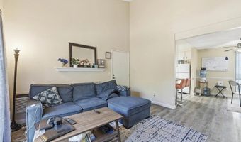 2566 White Oak Pl 6, Escondido, CA 92027