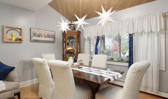 72 Terrace St, Bergenfield, NJ 07621