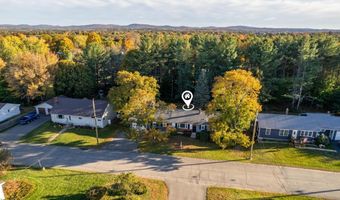 121 Clark Ave, Bangor, ME 04401