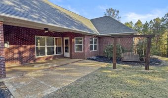 1635 Robertson Rd, Blue Springs, MS 38828