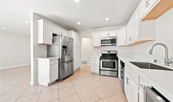 1354 S Maple, Escondido, CA 92025